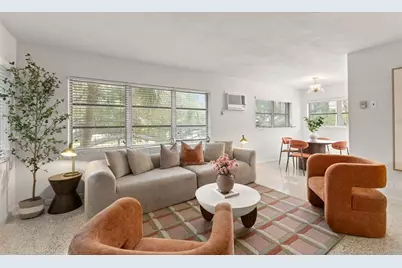 800 Beach Drive NE #1, Saint Petersburg, FL 33701 - Photo 3