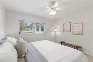 800 Beach Dr NE, Saint Petersburg, FL 33701 - Photo 17
