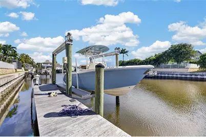421 Islebay Drive, Apollo Beach, FL 33572 - Photo 85