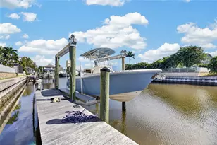 421 Islebay Dr, Apollo Beach, FL 33572 - Photo 85