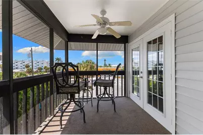15394 2nd Street E, Madeira Beach, FL 33708 - Photo 33