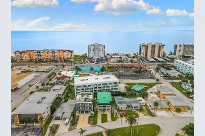 15394 2nd Street E, Madeira Beach, FL 33708 - Photo 5