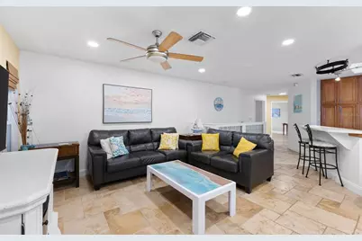 15394 2nd Street E, Madeira Beach, FL 33708 - Photo 27