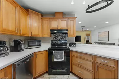 15394 2nd Street E, Madeira Beach, FL 33708 - Photo 23