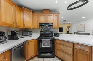 15394 2nd St E, Madeira Beach, FL 33708 - Photo 23