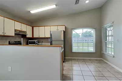 477 Florida Circle N, Apollo Beach, FL 33572 - Photo 5