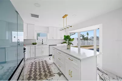 600 115th Avenue, Treasure Island, FL 33706 - Photo 11