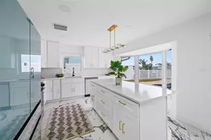 600 115th Ave, Treasure Island, FL 33706 - Photo 11