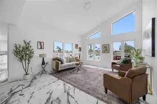 600 115th Ave, Treasure Island, FL 33706 - Photo 15