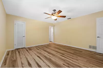 14331 Apache Avenue, Largo, FL 33774 - Photo 21