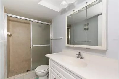 255 Dolphin Point #414, Clearwater Beach, FL 33767 - Photo 5