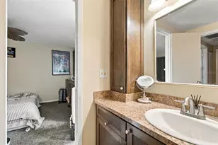 915 Lynnlea Ln, Tarpon Springs, FL 34689 - Photo 41