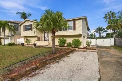 915 Lynnlea Lane, Tarpon Springs, FL 34689 - Photo 5
