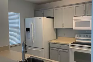 3318 Spy Tower Ct, Valrico, FL 33594 - Photo 11