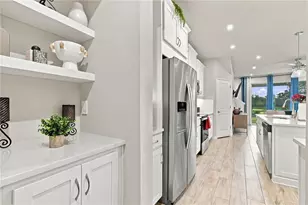 31564 Woodland Race Loop, Wesley Chapel, FL 33545 - Photo 23