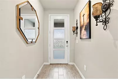 31564 Woodland Race Loop, Wesley Chapel, FL 33545 - Photo 9
