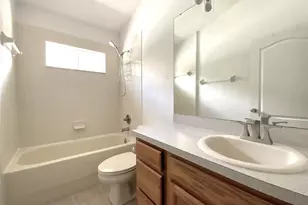 4041 Langdrum Dr, Wesley Chapel, FL 33543 - Photo 21