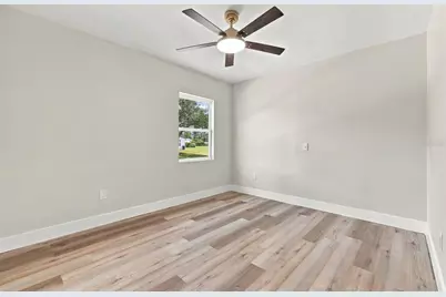 8474 Tobay Road N, Saint Petersburg, FL 33702 - Photo 21
