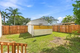 8474 Tobay Rd N, Saint Petersburg, FL 33702 - Photo 27