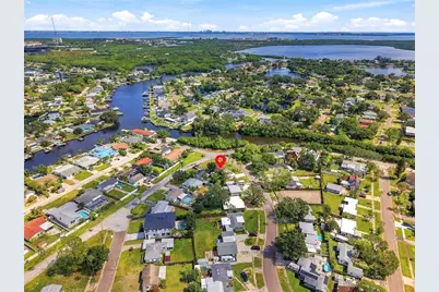 8474 Tobay Road N, Saint Petersburg, FL 33702 - Photo 39