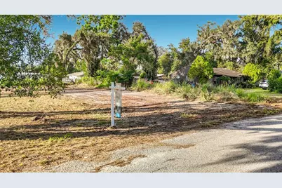 9321 Ripley Road, Thonotosassa, FL 33592 - Photo 15