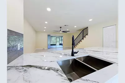 16110 Rambling Vine Dr W, Tampa, FL 33624 - Photo 21