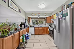 7003 Summerbridge Dr, Tampa, FL 33634 - Photo 15
