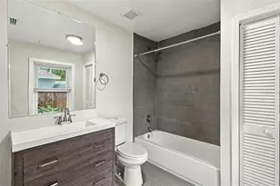 1611 E Genesee St, Tampa, FL 33610 - Photo 29