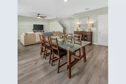 14716 Gallop Run Drive, Lithia, FL 33547 - Photo 7