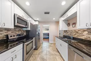 1679 Needles Ln W, Largo, FL 33771 - Photo 9