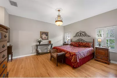 4535 W Beachway Drive, Tampa, FL 33609 - Photo 11