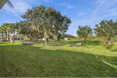 1248 Lyndhurst Greens Drive #1248, Sun City Center, FL 33573 - Photo 11