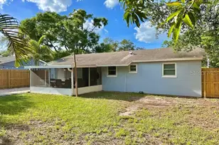 1080 16th Ave SW, Largo, FL 33770 - Photo 17