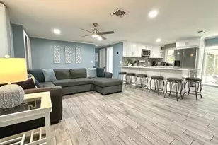 1080 16th Ave SW, Largo, FL 33770 - Photo 15