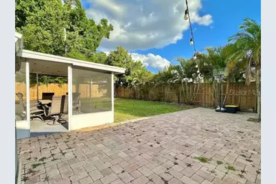 1080 16th Avenue SW, Largo, FL 33770 - Photo 19