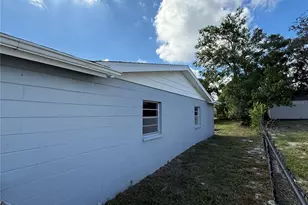 9448 Chase St, Spring Hill, FL 34608 - Photo 7