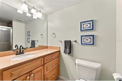 15801 Country Lake Drive, Tampa, FL 33624 - Photo 25