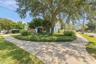 15801 Country Lake Dr, Tampa, FL 33624 - Photo 3
