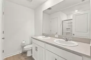 10596 Orbit Ter, Sarasota, FL 34241 - Photo 17