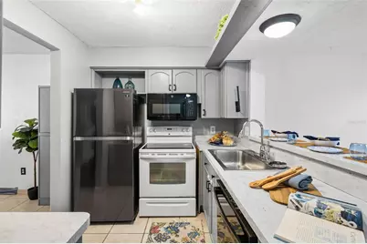 4038 Cortez Drive #B, Tampa, FL 33614 - Photo 15