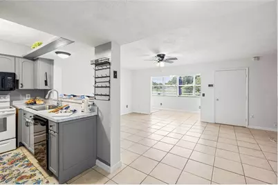 4038 Cortez Drive #B, Tampa, FL 33614 - Photo 17