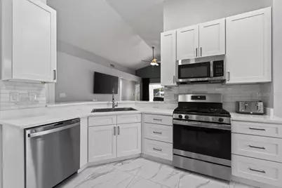1802 Wakefield Drive, Brandon, FL 33511 - Photo 27