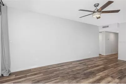 6308 Newtown Circle #8C1, Tampa, FL 33615 - Photo 17