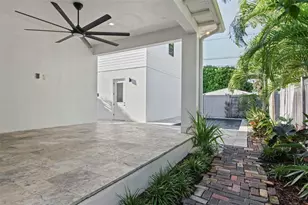 555 26th Ave N, Saint Petersburg, FL 33704 - Photo 37