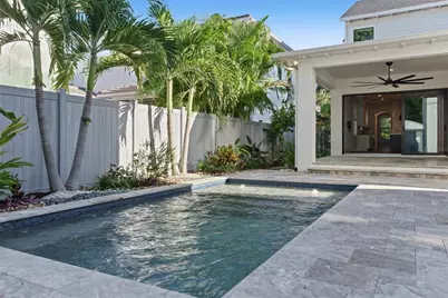 555 26th Avenue N, Saint Petersburg, FL 33704 - Photo 35