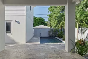 555 26th Ave N, Saint Petersburg, FL 33704 - Photo 31