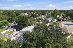 1325 Oakcrest Dr, Brandon, FL 33510 - Photo 81