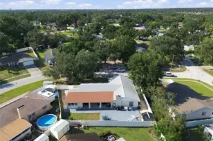 1325 Oakcrest Dr, Brandon, FL 33510 - Photo 91