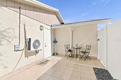 1325 Oakcrest Drive, Brandon, FL 33510 - Photo 43