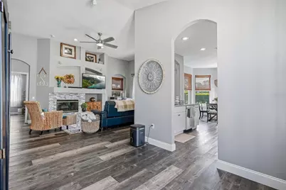 3230 Stonebridge Trail, Valrico, FL 33596 - Photo 15